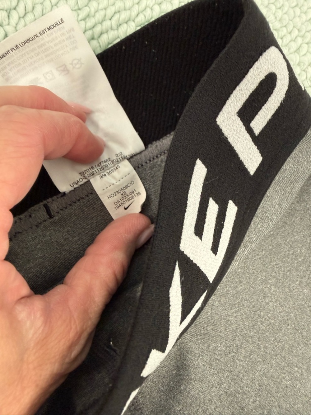 Nike Pro Short Set — White & Charcoal Gray - Picture 5 of 5